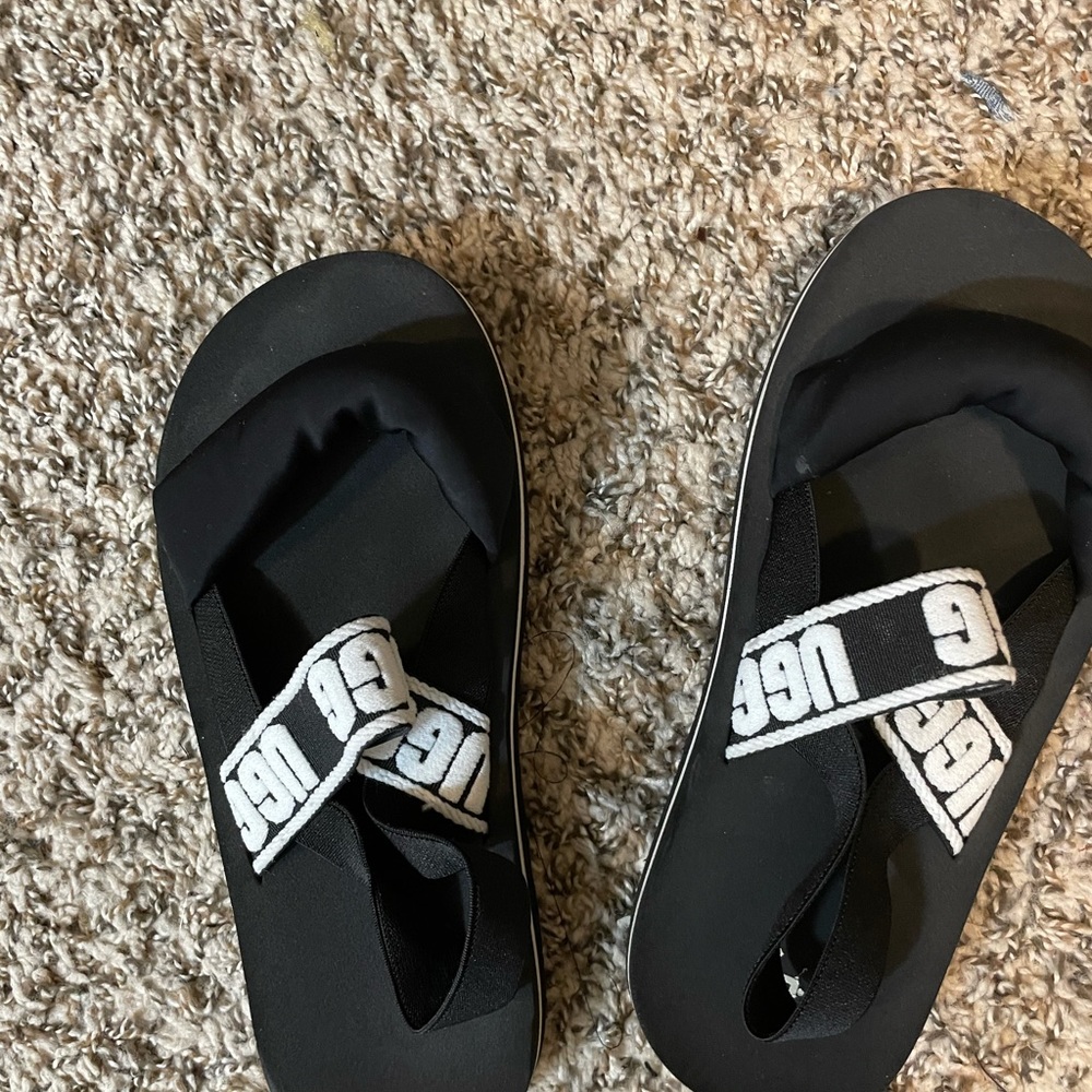 Ugg